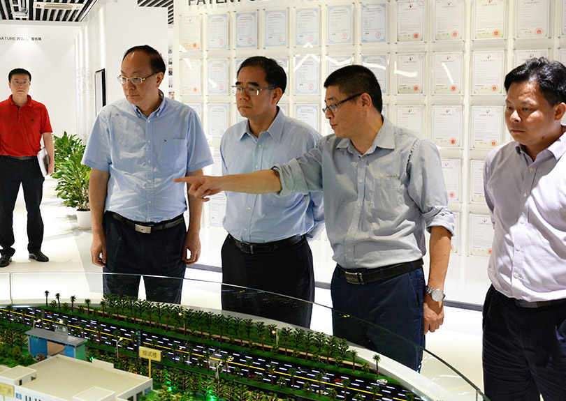 辅导来访： 2018.10东莞市委书记梁维东J9集团调研